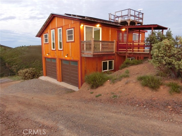 864 Watertrough Road, Clearlake Oaks