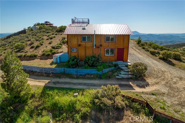 864 Watertrough Road, Clearlake Oaks