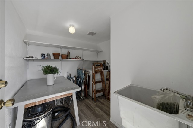 12805 Lakeshore Drive, Clearlake