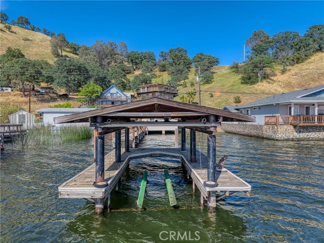 12805 Lakeshore Drive, Clearlake