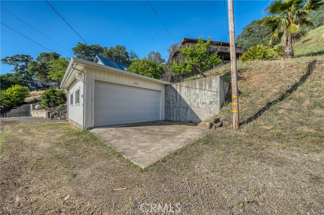 12805 Lakeshore Drive, Clearlake