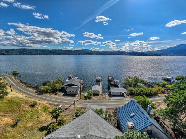 12805 Lakeshore Drive, Clearlake