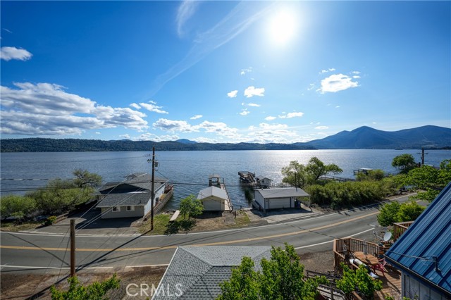 12805 Lakeshore Drive, Clearlake