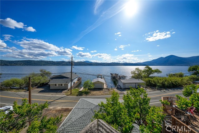 12805 Lakeshore Drive, Clearlake