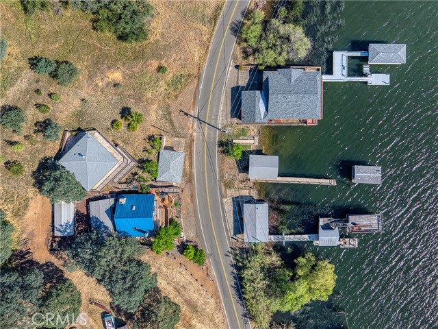 12805 Lakeshore Drive, Clearlake