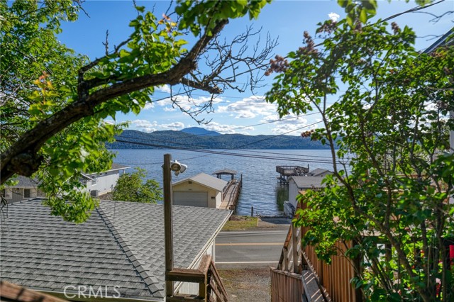 12805 Lakeshore Drive, Clearlake
