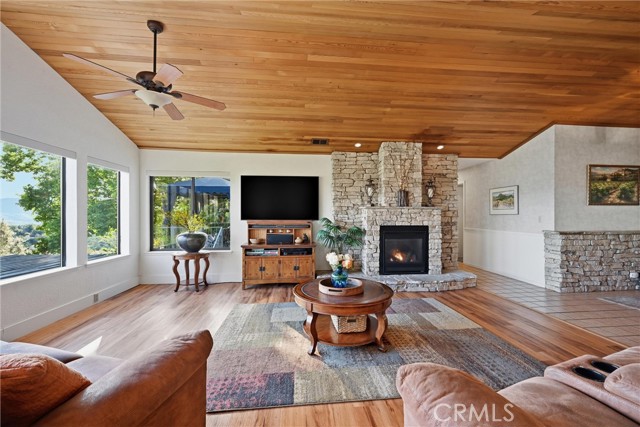 17372 Greenridge, Hidden Valley Lake