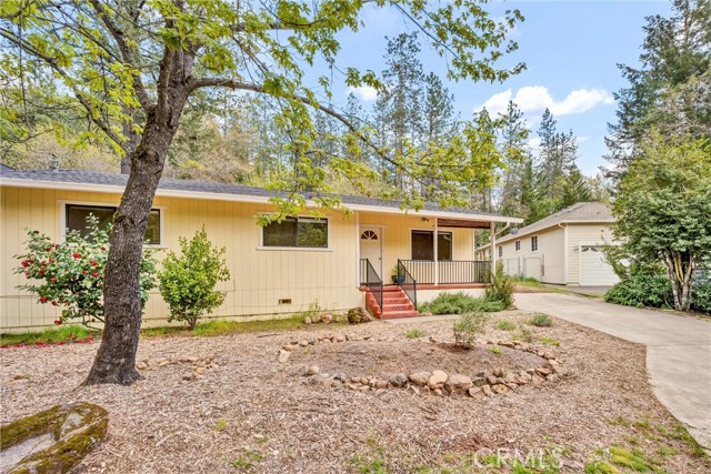 10005 Meadow Drive, Cobb