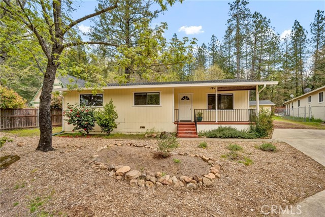 10005 Meadow Drive, Cobb