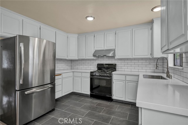 10005 Meadow Drive, Cobb