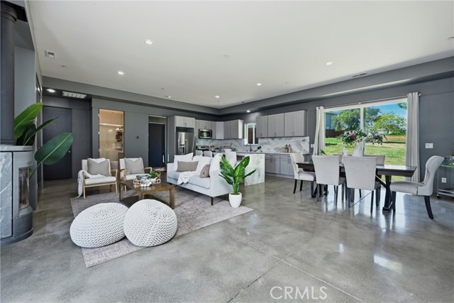 10362 Del Monte, Kelseyville
