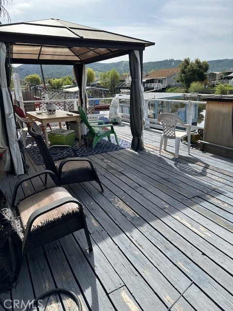 13383 Marina Vlg, Clearlake Oaks