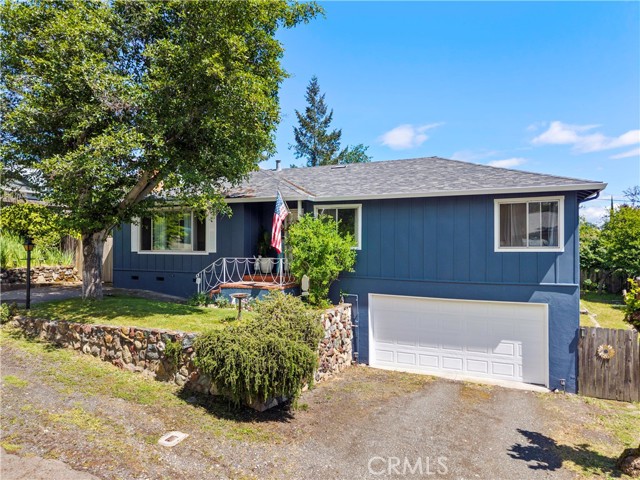 1150 North Street, Lakeport
