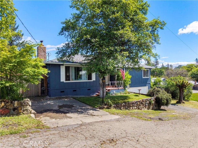 1150 North Street, Lakeport