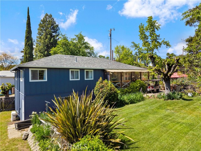 1150 North Street, Lakeport