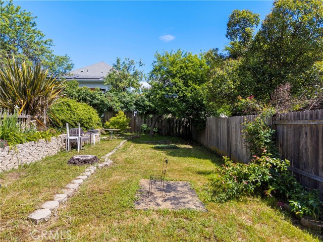 1150 North Street, Lakeport