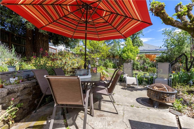 1150 North Street, Lakeport