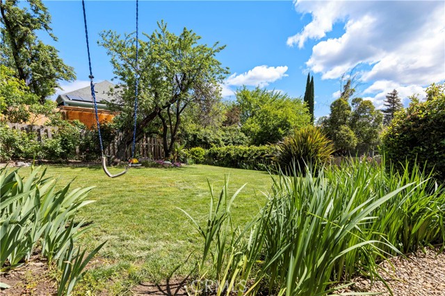 1150 North Street, Lakeport