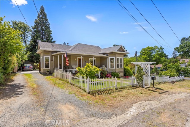 355 1st Street, Lakeport