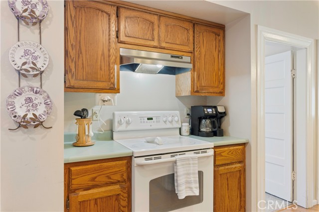 355 1st Street, Lakeport