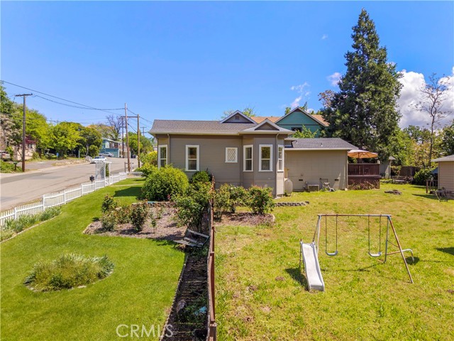 355 1st Street, Lakeport