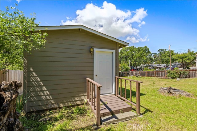 355 1st Street, Lakeport