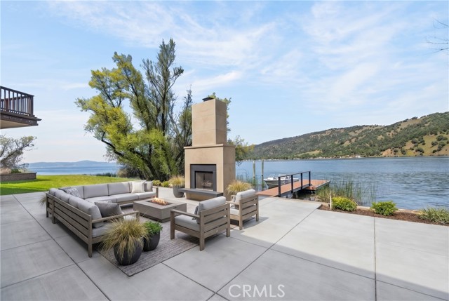 8266 Peninsula, Kelseyville