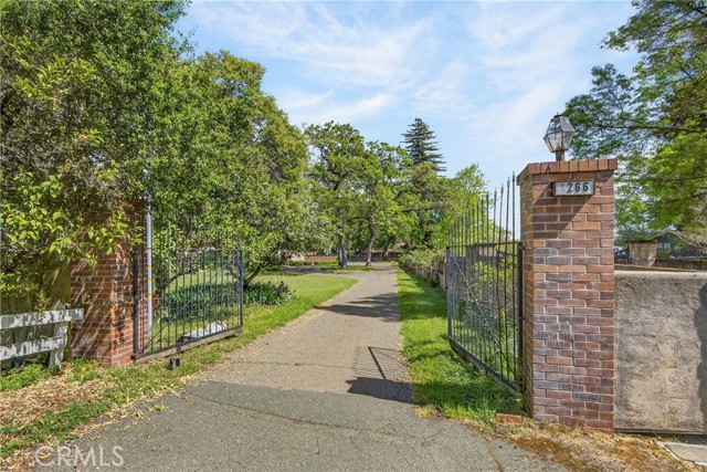 8266 Peninsula, Kelseyville
