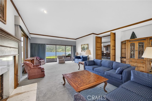 8266 Peninsula, Kelseyville