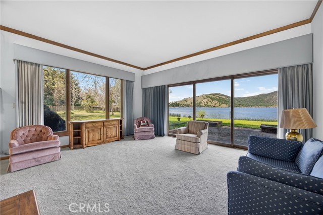 8266 Peninsula, Kelseyville