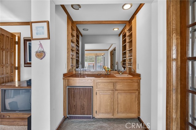 8266 Peninsula, Kelseyville