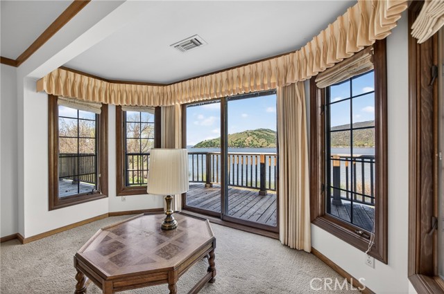 8266 Peninsula, Kelseyville
