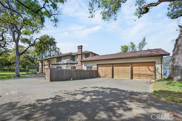 8266 Peninsula, Kelseyville