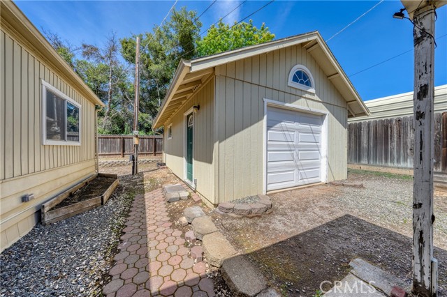 3393 5th, Clearlake