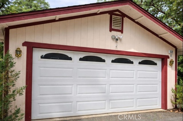 5532 Pine Avenue, Clearlake