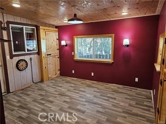 5532 Pine Avenue, Clearlake
