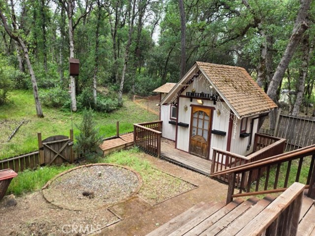 5532 Pine Avenue, Clearlake