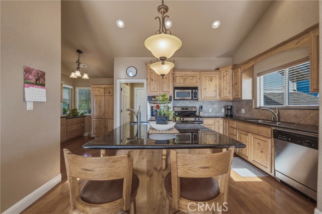 3790 Lakeshore Boulevard, Lakeport