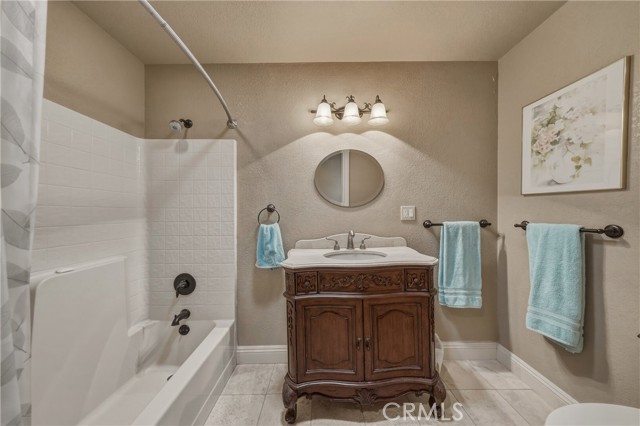 3790 Lakeshore Boulevard, Lakeport