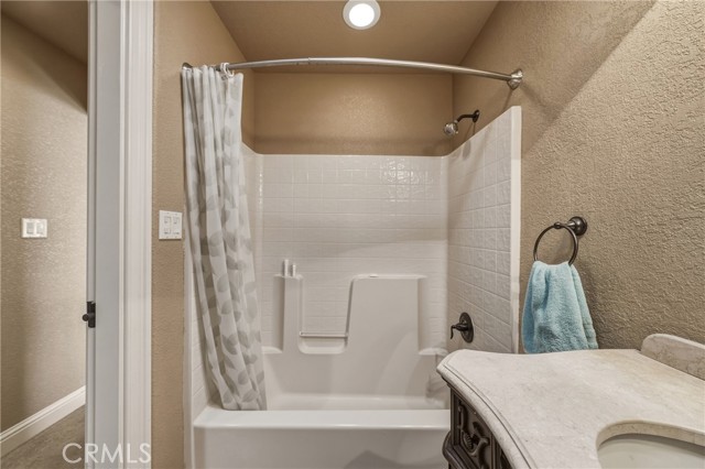 3790 Lakeshore Boulevard, Lakeport