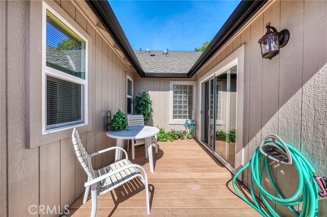 3790 Lakeshore Boulevard, Lakeport