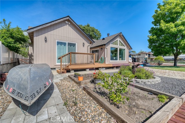 3790 Lakeshore Boulevard, Lakeport