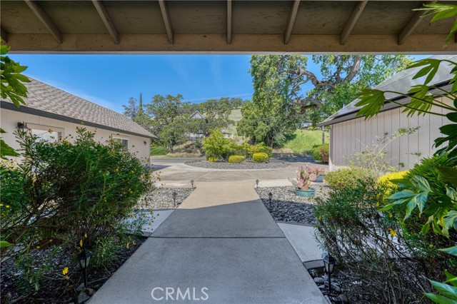 3790 Lakeshore Boulevard, Lakeport