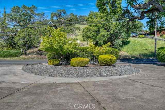 3790 Lakeshore Boulevard, Lakeport