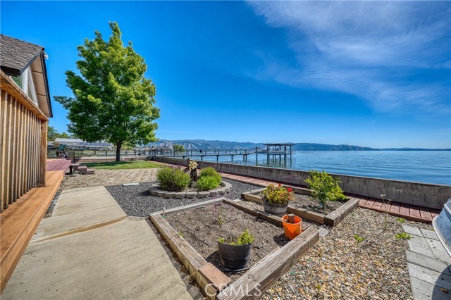 3790 Lakeshore Boulevard, Lakeport