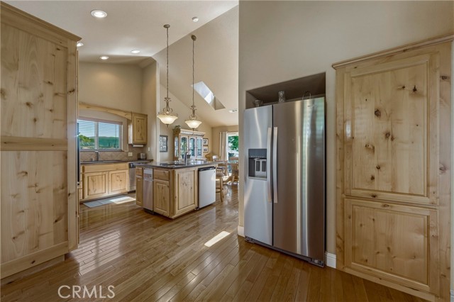 3790 Lakeshore Boulevard, Lakeport