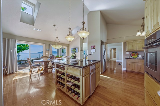 3790 Lakeshore Boulevard, Lakeport