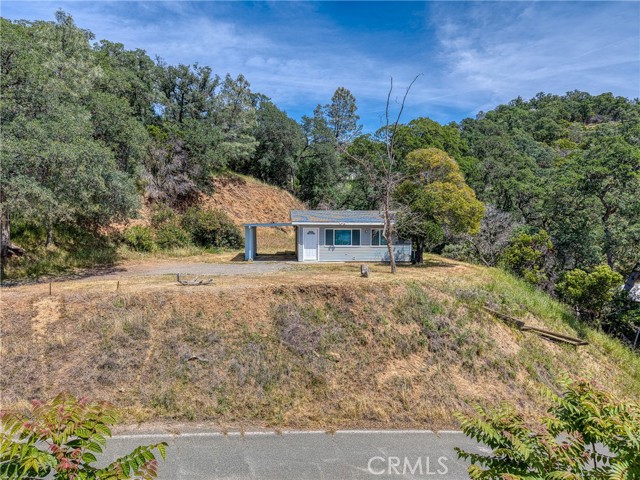 10670 Lakeshore Drive, Clearlake