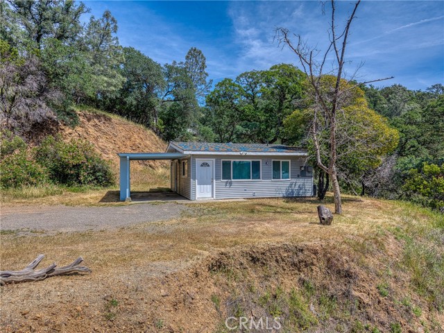 10670 Lakeshore Drive, Clearlake