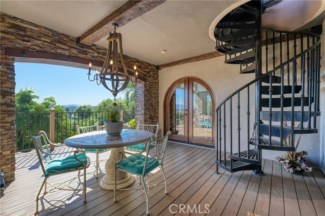 5568 Teton, Kelseyville